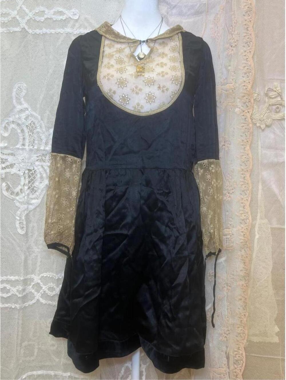 Antique Circa 1920-1930 Silk Lace & Black Satin Bib Dress